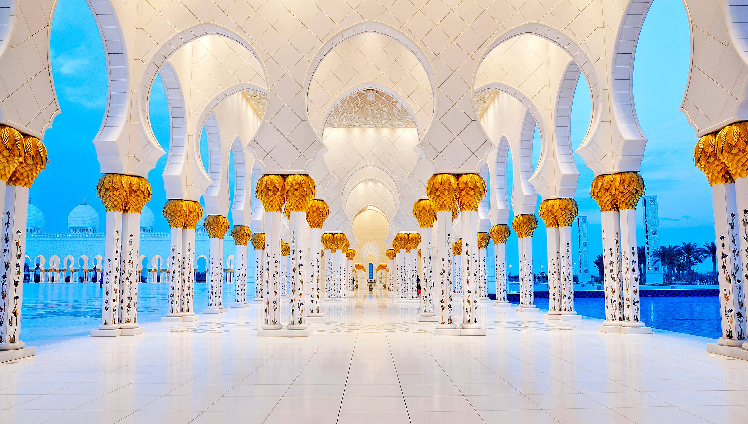 Emirates cruises, Abu Dhabi - Sheikh Zayed Grand Mosque | MSC Cruises Emirates cruises, Abu Dhabi - Sheikh Zayed Grand Mosque | MSC Cruises